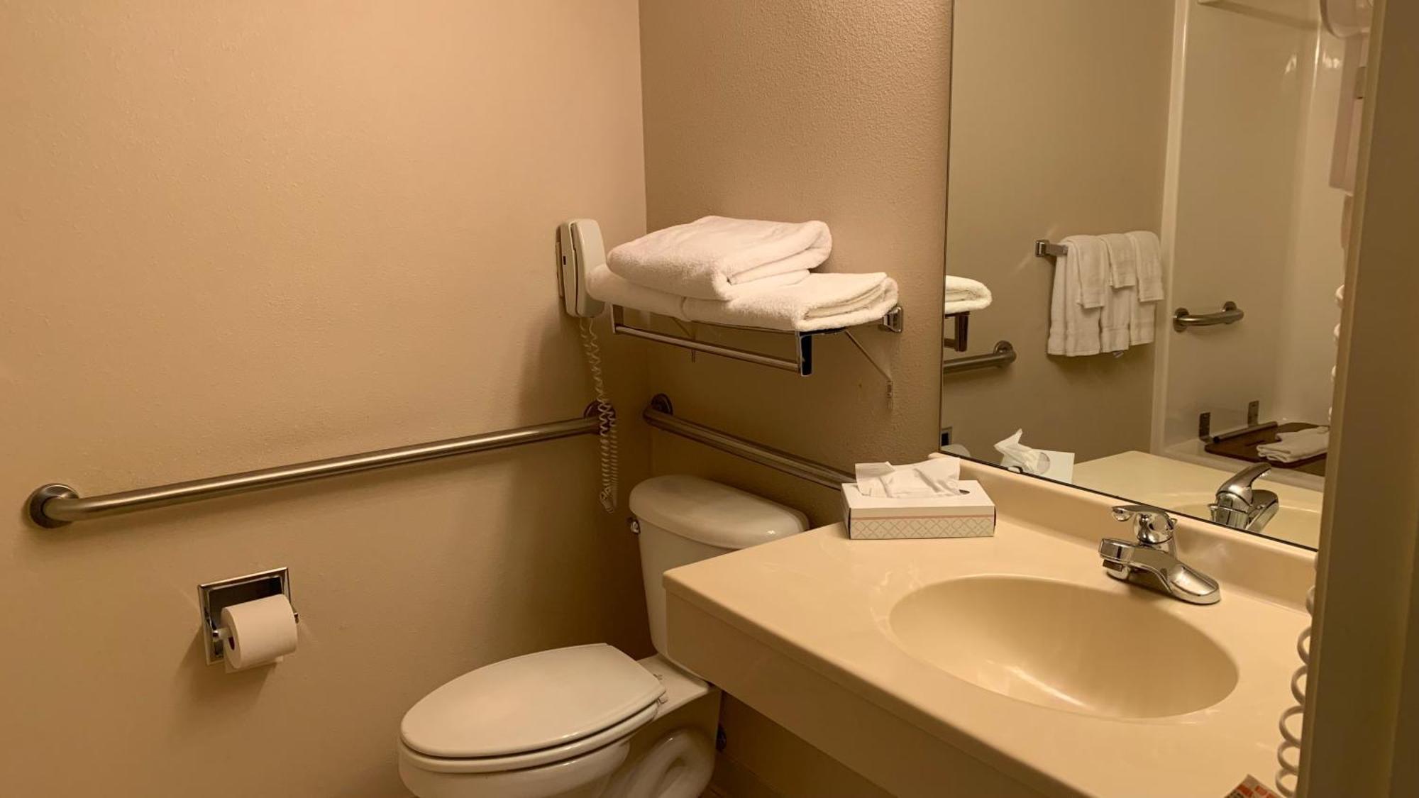 Fairbridge Inn And Suites - Miles City Δωμάτιο φωτογραφία