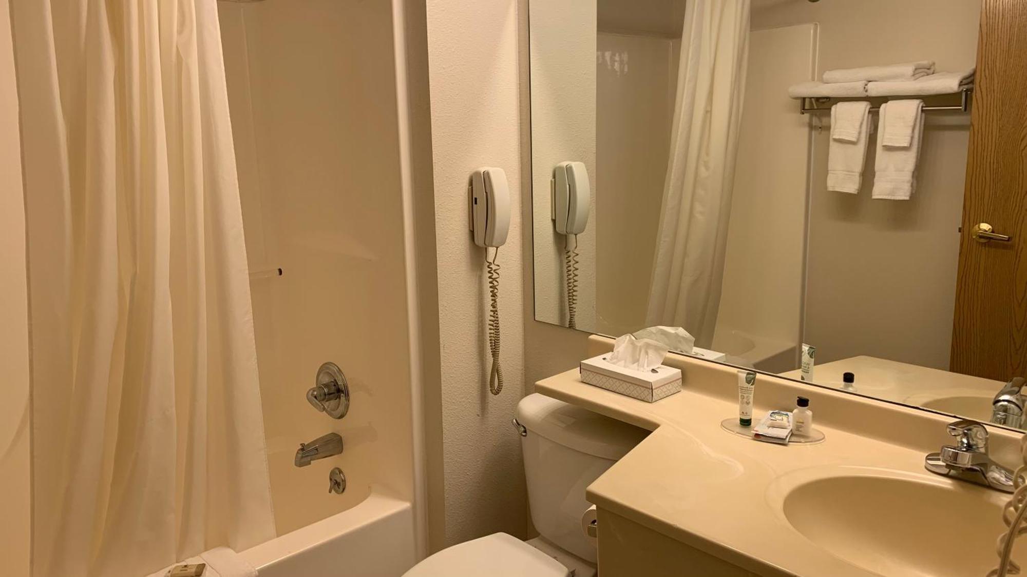Fairbridge Inn And Suites - Miles City Δωμάτιο φωτογραφία