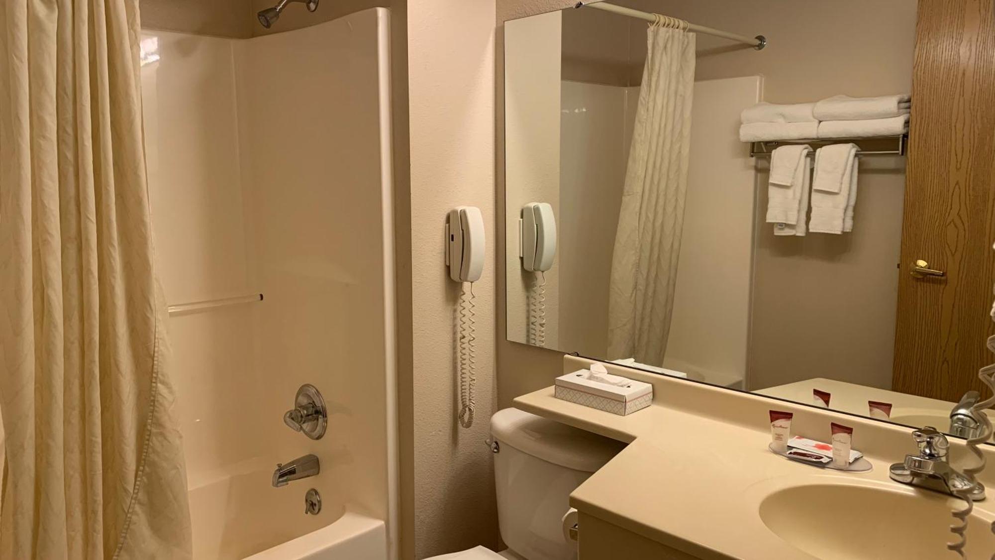 Fairbridge Inn And Suites - Miles City Δωμάτιο φωτογραφία